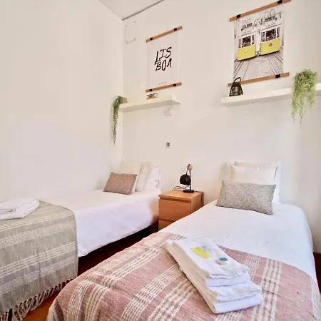 Akicity Baixa Pearl Апартаменты *